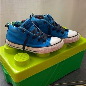 Minecraft converse, boys size 13